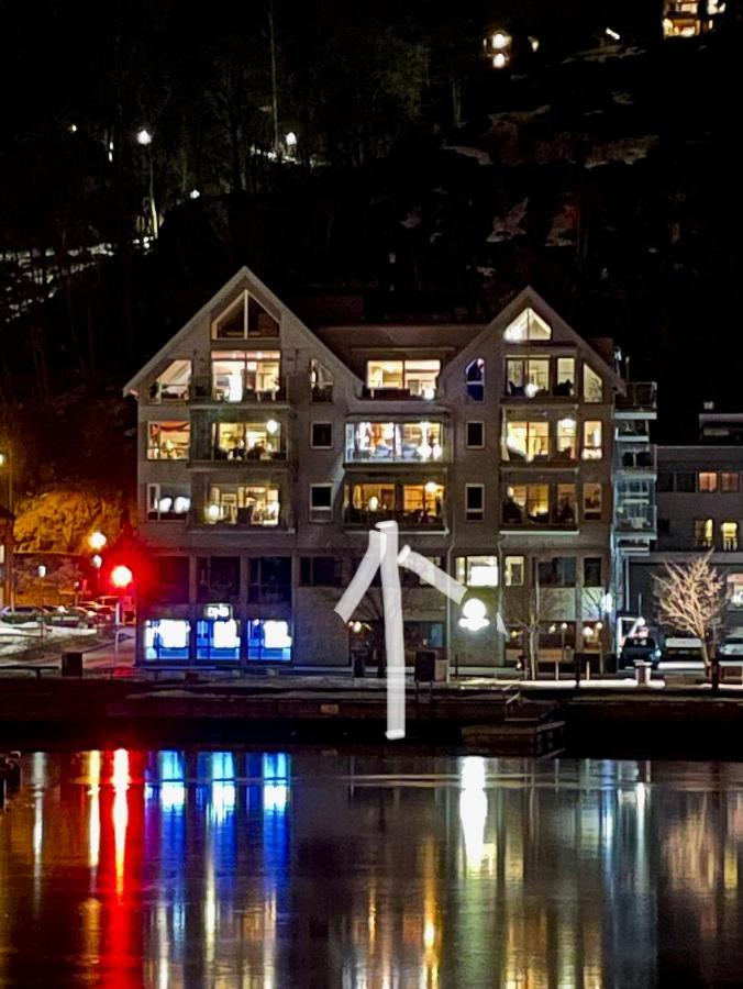 Holmestrand, Leilighet Pa Bryggekanten Экстерьер фото